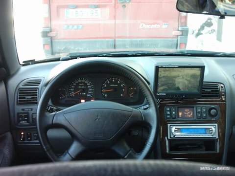 Car-PC pictures from Anders2_1_carpc.jpg